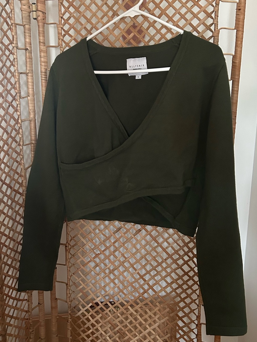 Allfenix Olive Green Wrap Crop Top Women’s Large